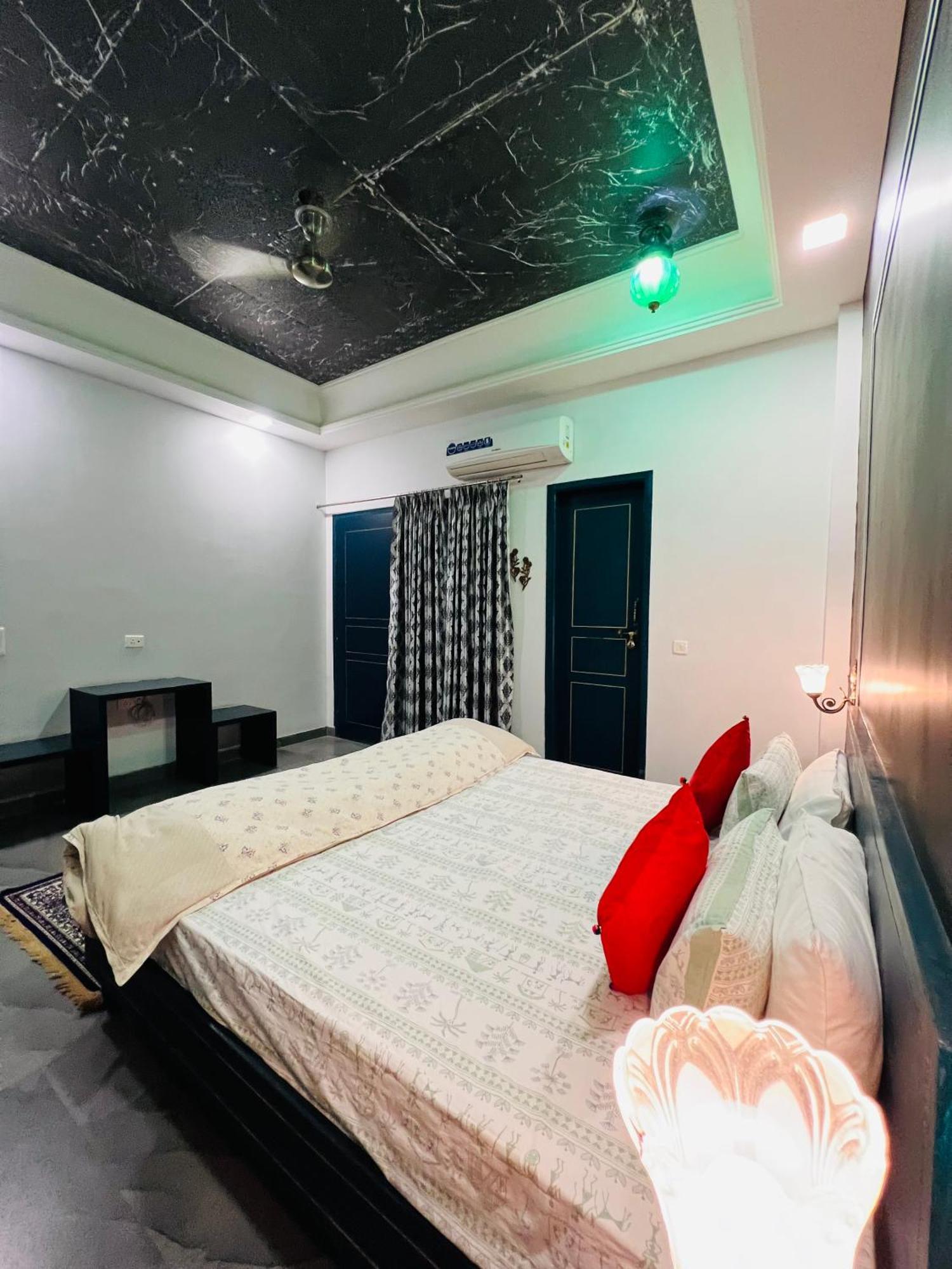 Shiv Kothi - Homestay Агра Екстер'єр фото